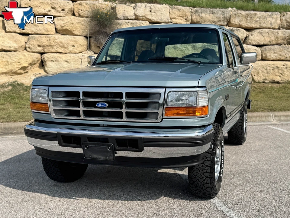 1996 Ford Bronco 5th Gen - Image 20 of 31