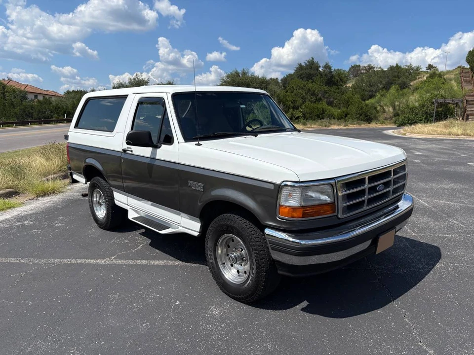 1995 Ford Bronco 5th Gen - Image 7 of 15
