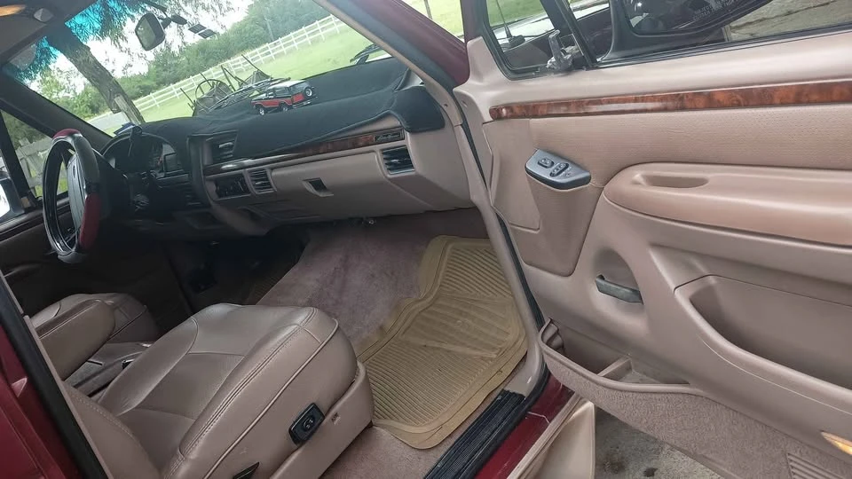 1996 Ford Bronco 5th Gen - Image 5 of 8
