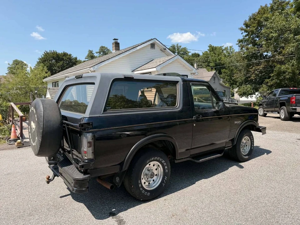 1996 Ford Bronco 5th Gen - Image 6 of 14