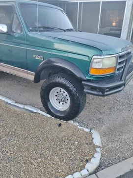 1996 Ford Bronco Badlands Sport Utility 2D