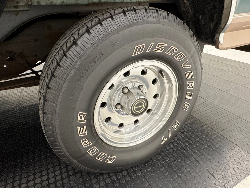 1996 Ford Bronco 5th Gen - Image 17 of 21