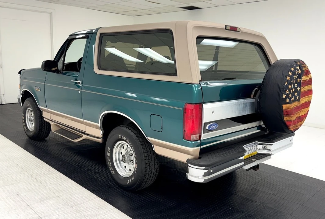 1996 Ford Bronco 5th Gen - Image 3 of 21