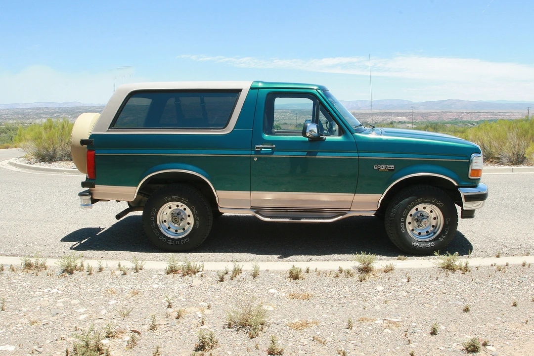 1996 Ford Bronco 5th Gen - Image 3 of 31