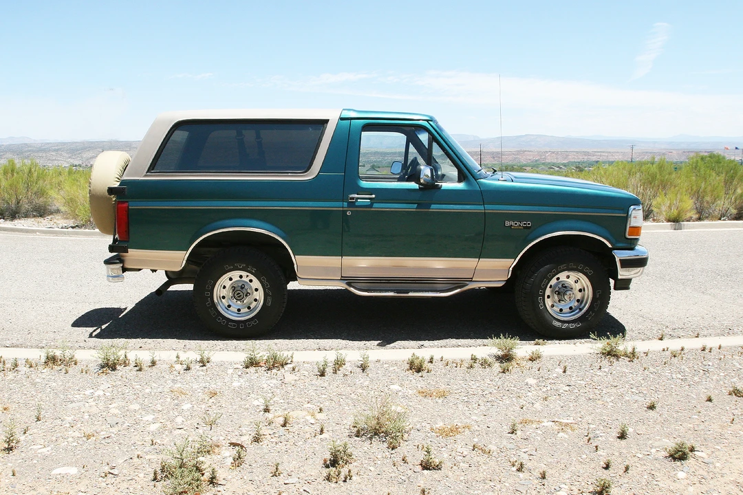 1996 Ford Bronco 5th Gen - Image 4 of 31