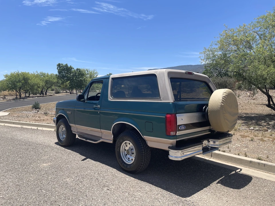 1996 Ford Bronco 5th Gen - Image 15 of 31
