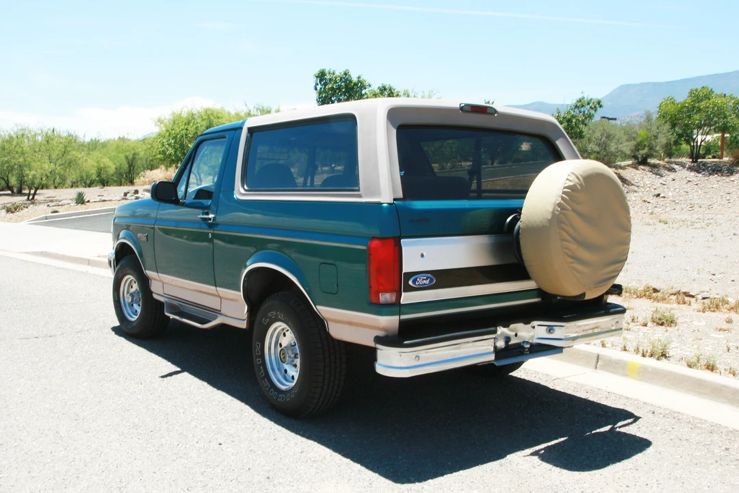 1996 Ford Bronco 5th Gen - Image 14 of 31