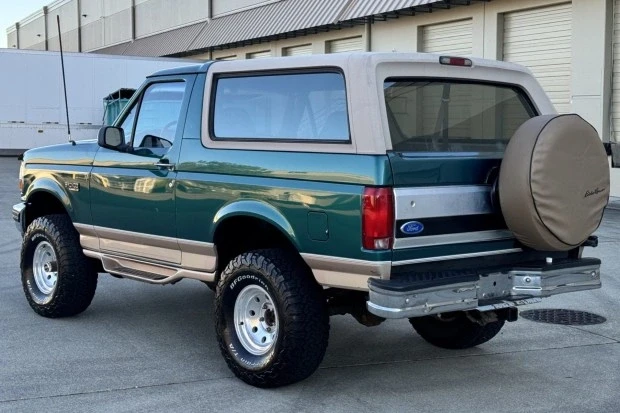 1996 Ford Bronco 5th Gen - Image 2 of 7