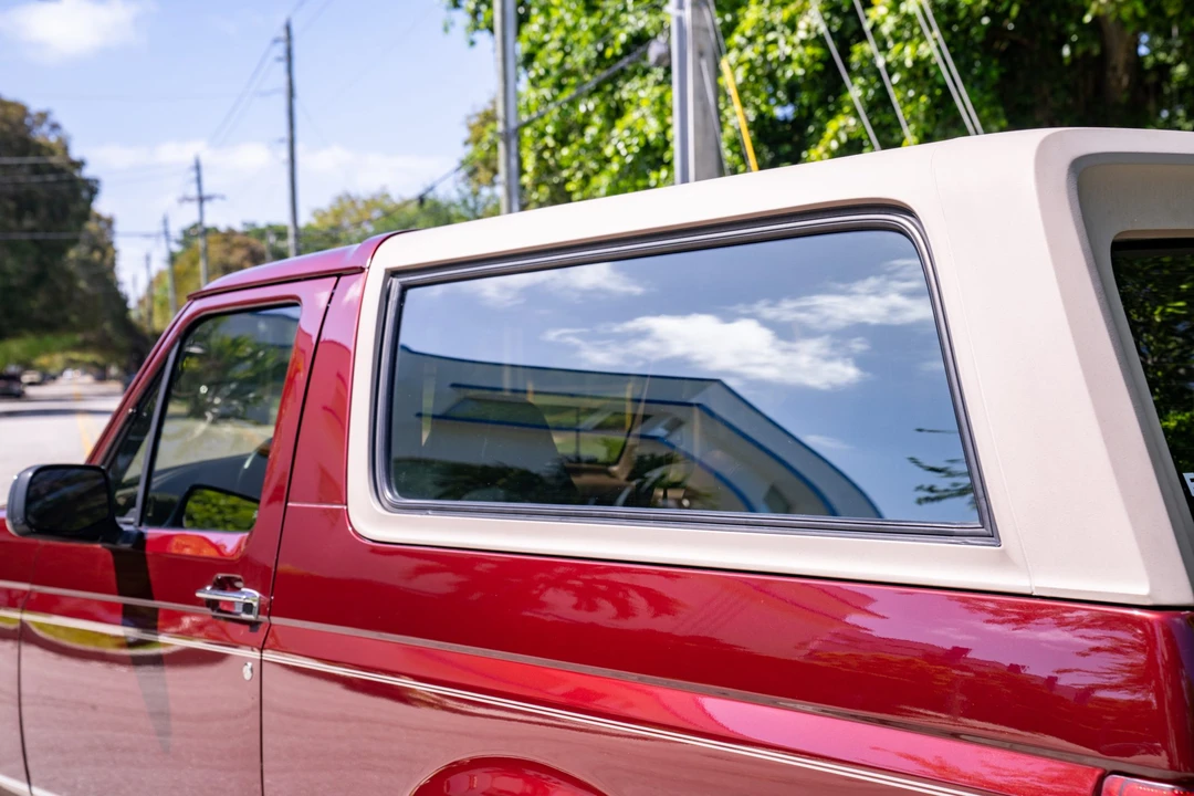 1996 Ford Bronco 5th Gen - Image 16 of 31