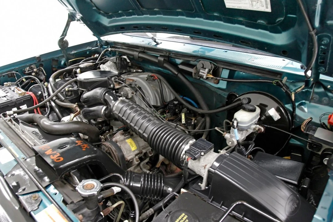 1996 Ford Bronco 5th Gen - Image 30 of 31
