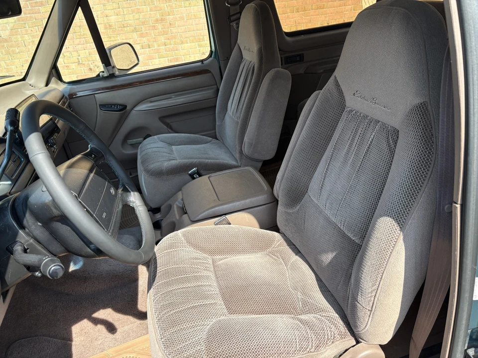 1996 Ford Bronco 5th Gen - Image 19 of 25