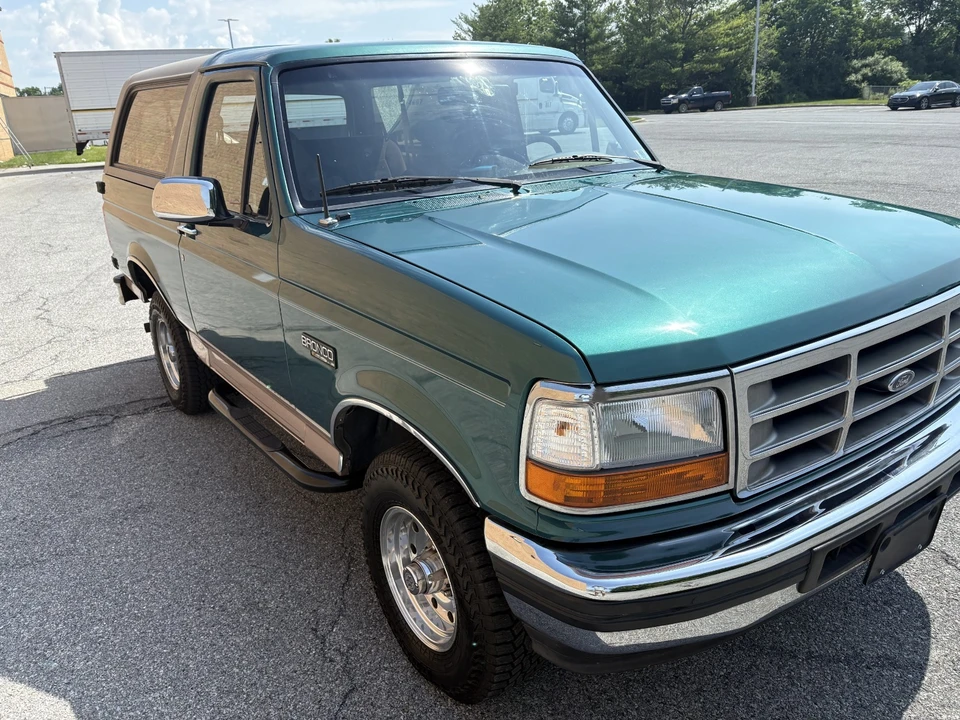 1996 Ford Bronco 5th Gen - Image 10 of 25