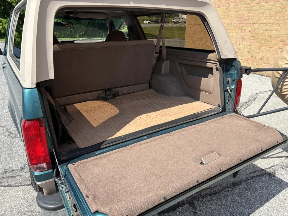 1996 Ford Bronco 5th Gen - Image 13 of 25