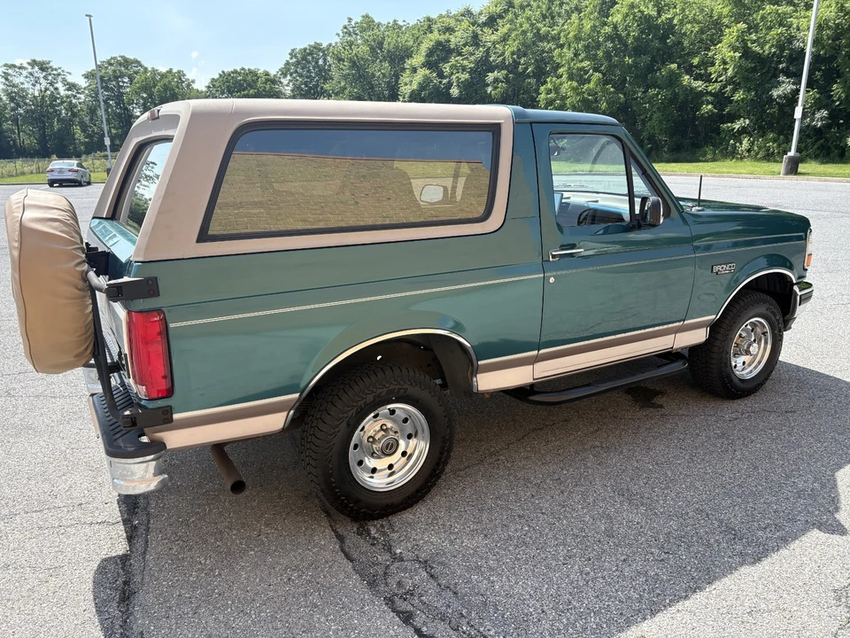 1996 Ford Bronco 5th Gen - Image 9 of 25