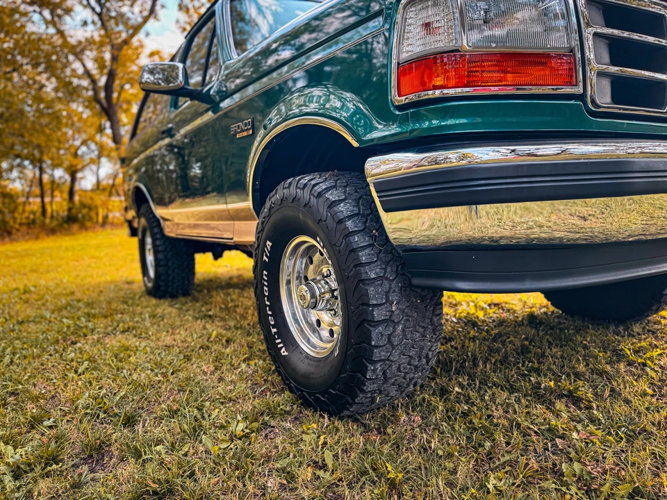 1996 Ford Bronco 5th Gen - Image 29 of 31