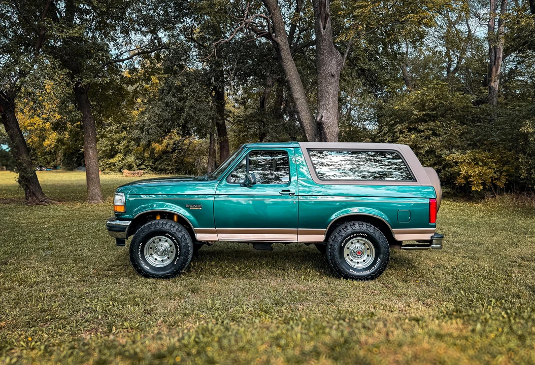 1996 Ford Bronco 5th Gen - Image 10 of 31
