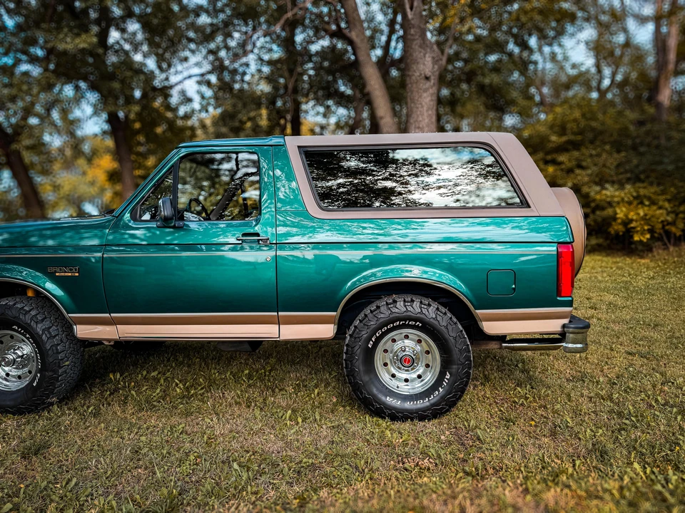 1996 Ford Bronco 5th Gen - Image 21 of 31