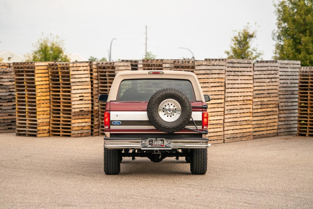 1996 Ford Bronco 5th Gen - Image 13 of 31