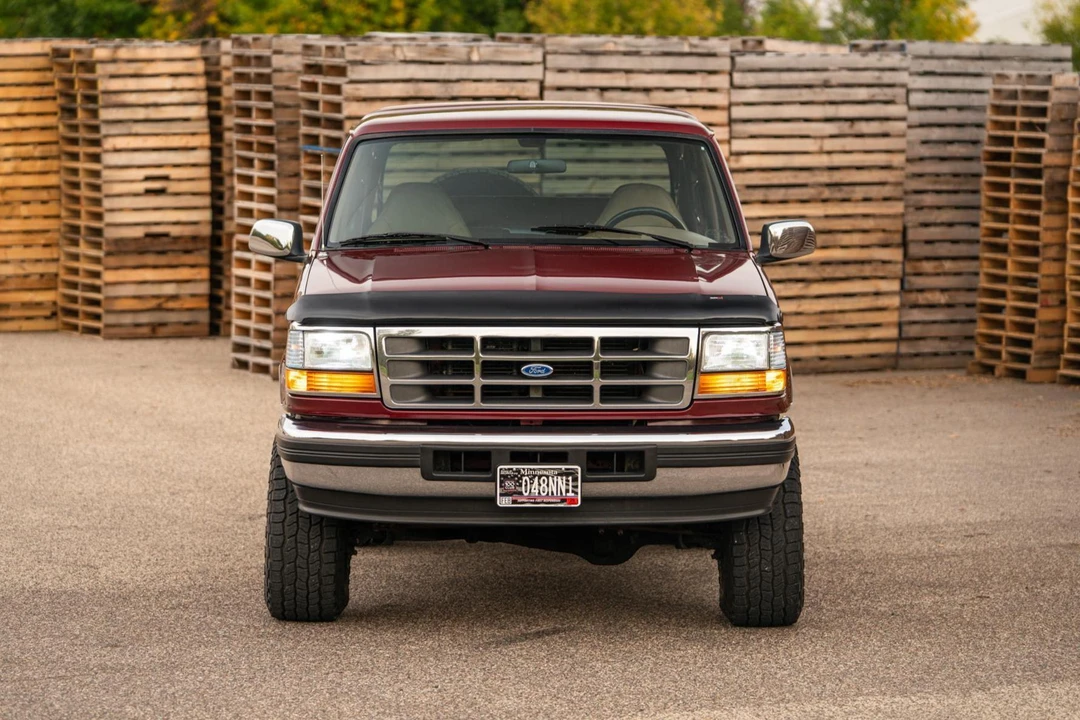 1996 Ford Bronco 5th Gen - Image 2 of 31