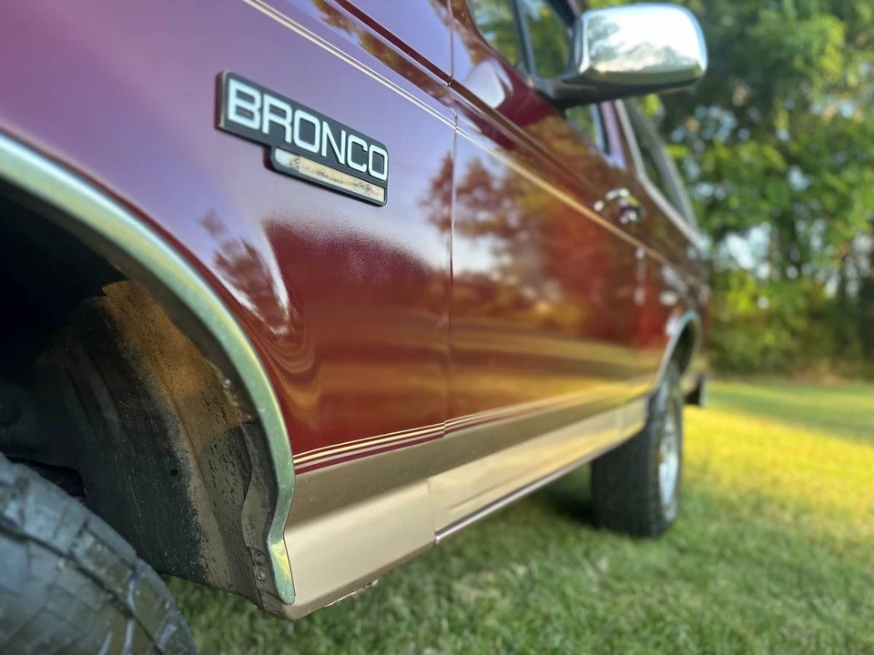 1996 Ford Bronco 5th Gen - Image 8 of 14