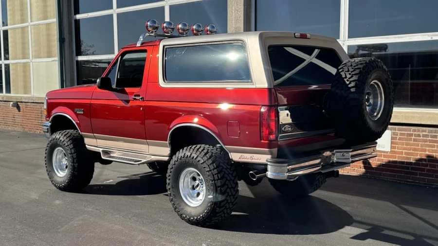 1996 Ford Bronco 5th Gen - Image 3 of 10