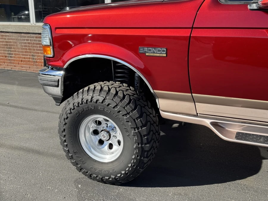 1996 Ford Bronco 5th Gen - Image 5 of 10
