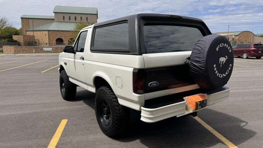 1996 Ford Bronco 5th Gen - Image 4 of 10