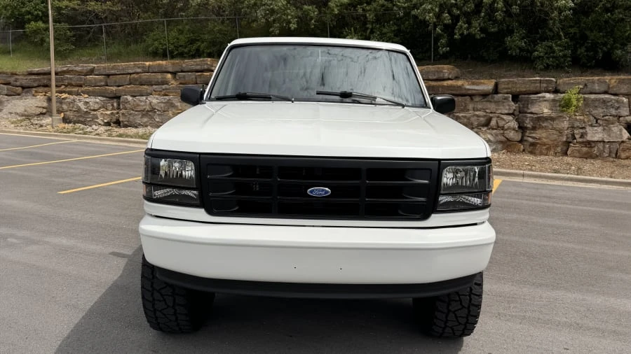 1996 Ford Bronco 5th Gen - Image 3 of 10