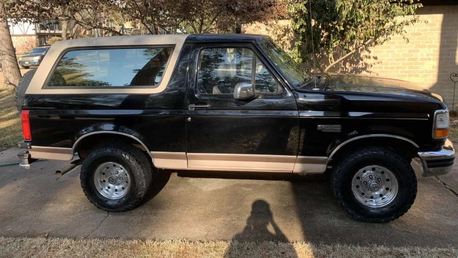 1996 Ford Bronco 5th Gen - Image 2 of 10