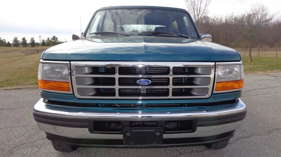 1996 Ford Bronco 5th Gen - Image 2 of 8