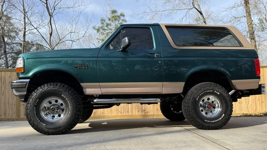 1996 Ford Bronco 5th Gen - Image 15 of 31