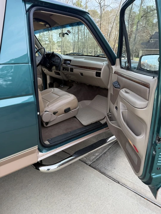 1996 Ford Bronco 5th Gen - Image 27 of 31