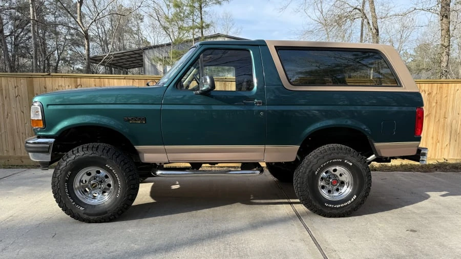 1996 Ford Bronco 5th Gen - Image 16 of 31