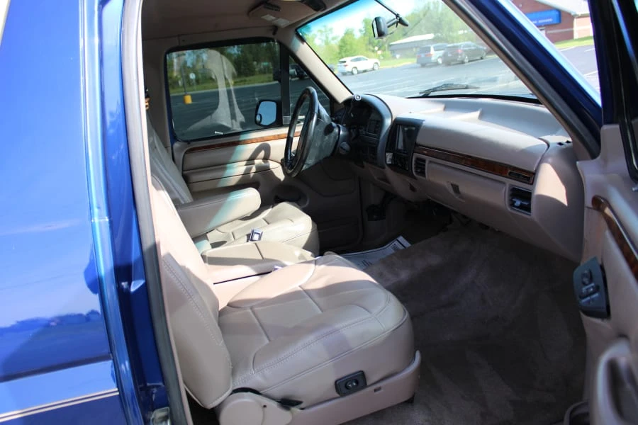 1996 Ford Bronco 5th Gen - Image 14 of 23
