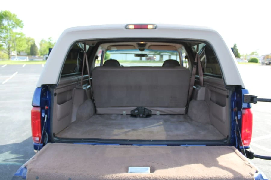 1996 Ford Bronco 5th Gen - Image 19 of 23