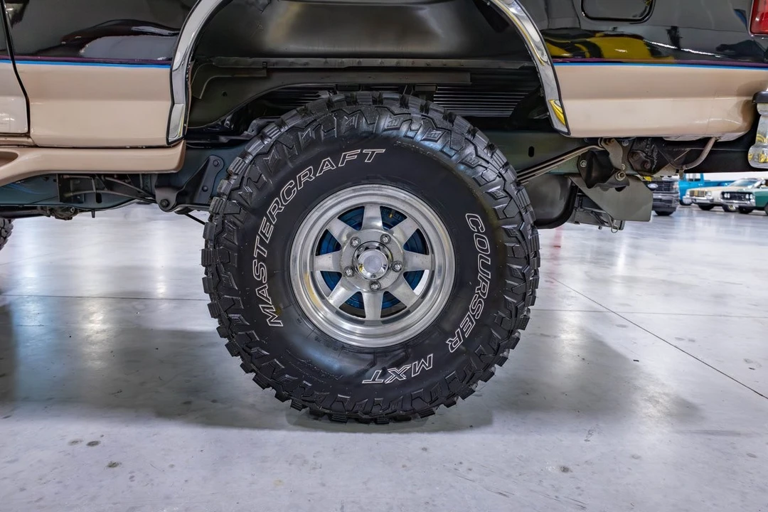1996 Ford Bronco 5th Gen - Image 14 of 16