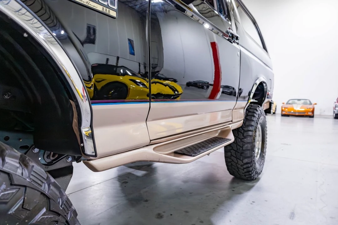 1996 Ford Bronco 5th Gen - Image 13 of 16