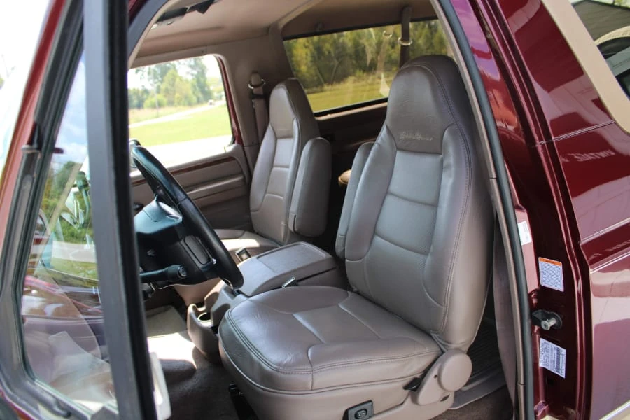 1996 Ford Bronco 5th Gen - Image 14 of 23
