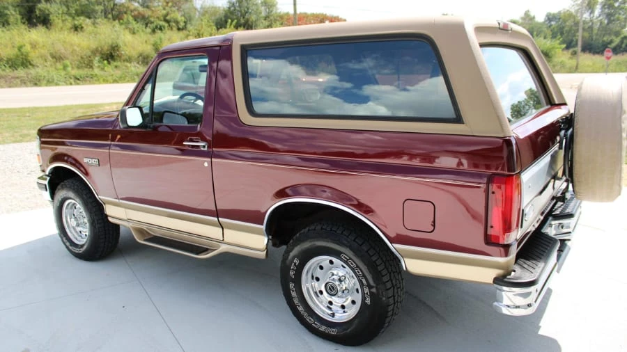 1996 Ford Bronco 5th Gen - Image 5 of 23