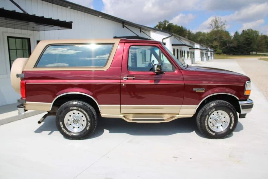 1996 Ford Bronco 5th Gen - Image 6 of 23