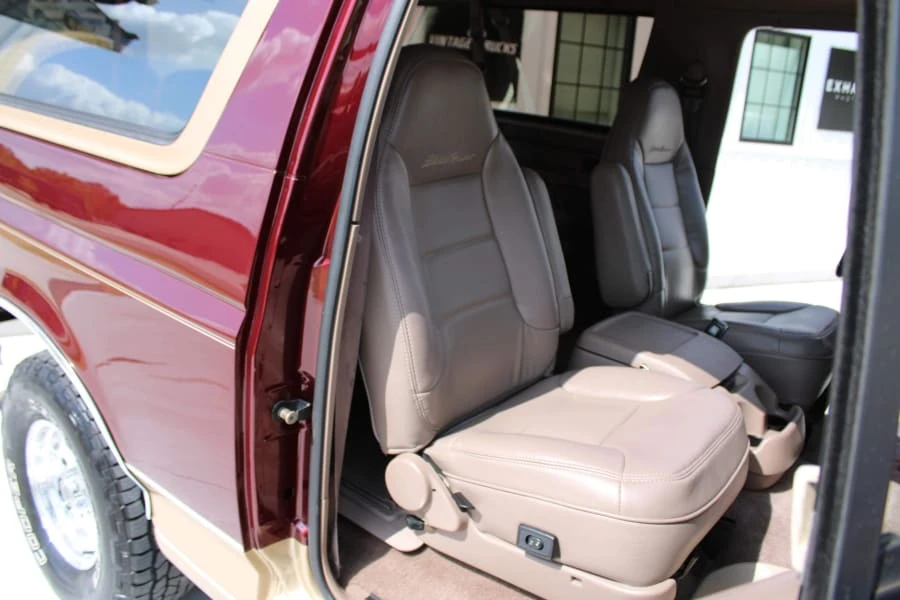 1996 Ford Bronco 5th Gen - Image 19 of 23