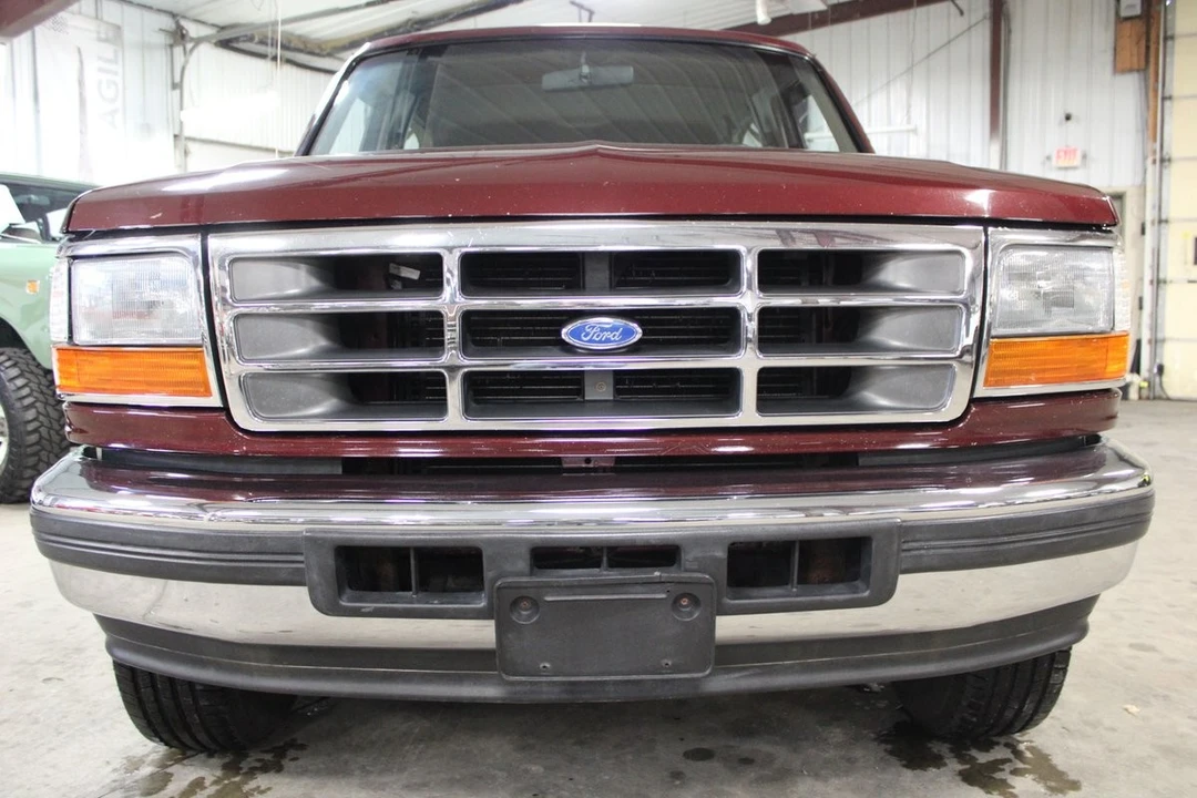 1996 Ford Bronco 5th Gen - Image 9 of 12