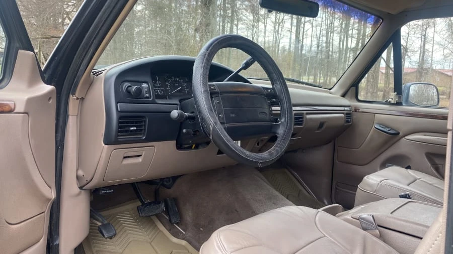 1996 Ford Bronco 5th Gen - Image 3 of 12