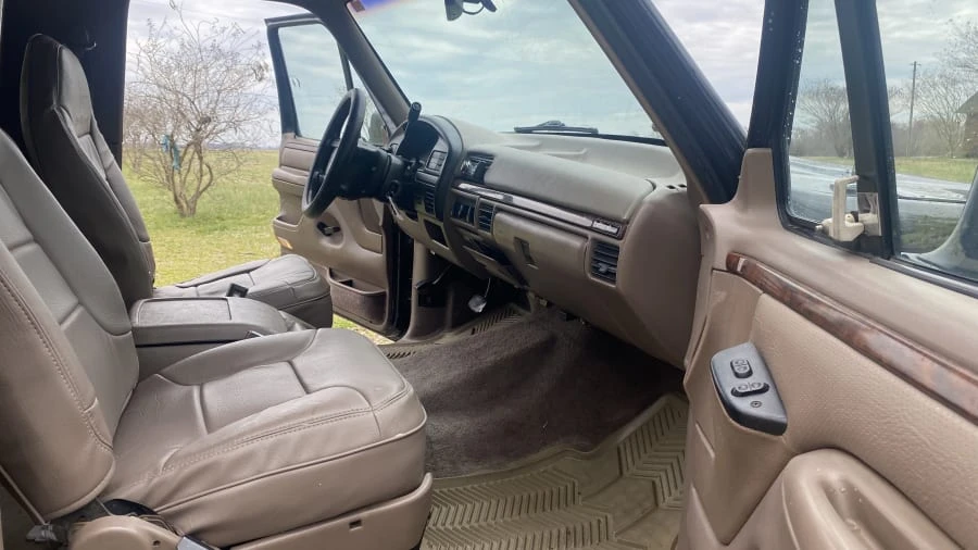 1996 Ford Bronco 5th Gen - Image 5 of 12