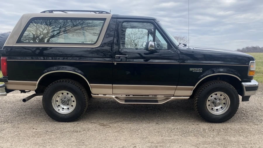 1996 Ford Bronco 5th Gen - Image 11 of 12