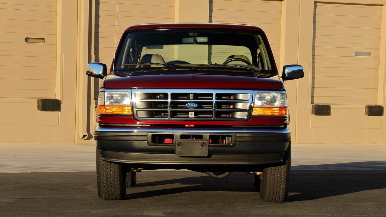 1996 Ford Bronco 5th Gen - Image 14 of 29