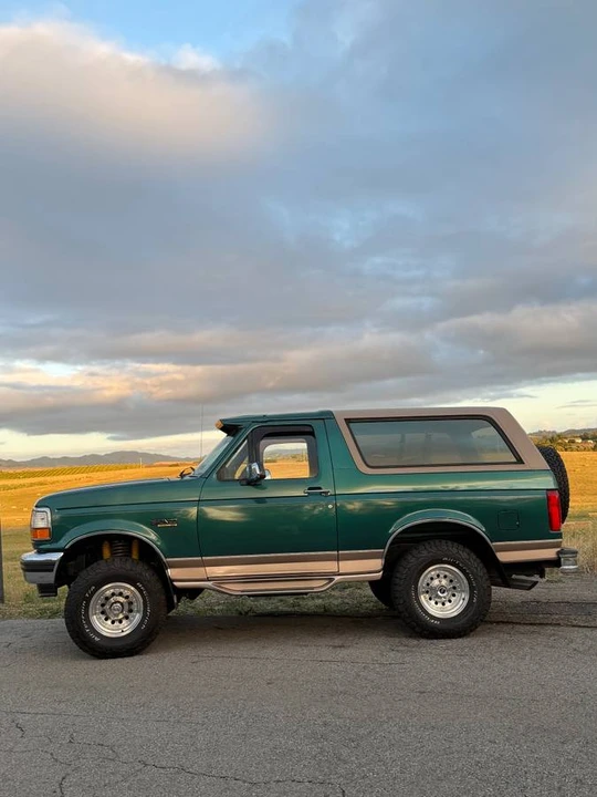 1996 Ford Bronco 5th Gen - Image 3 of 6