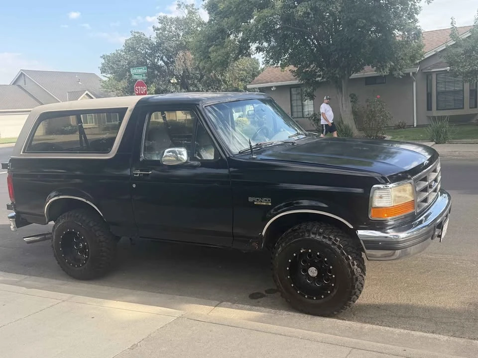 1996 Ford Bronco 5th Gen - Image 5 of 10