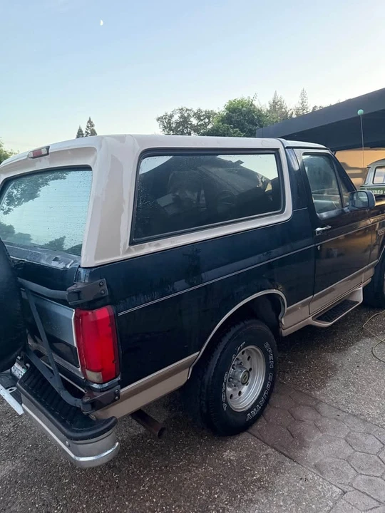1996 Ford Bronco 5th Gen - Image 5 of 20
