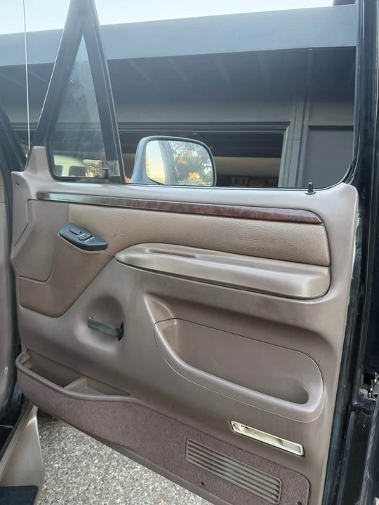 1996 Ford Bronco 5th Gen - Image 19 of 20